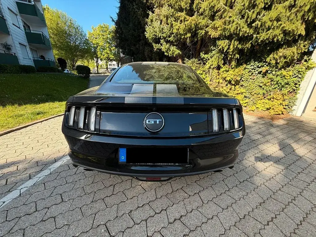 Gebraucht Ford Mustang GT 421 PS (309 kW) 2016 Schwarz