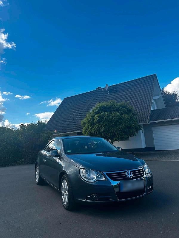 Second-hand VW Eos 150 CP (110 kW) 2007 Gri Cabrio
