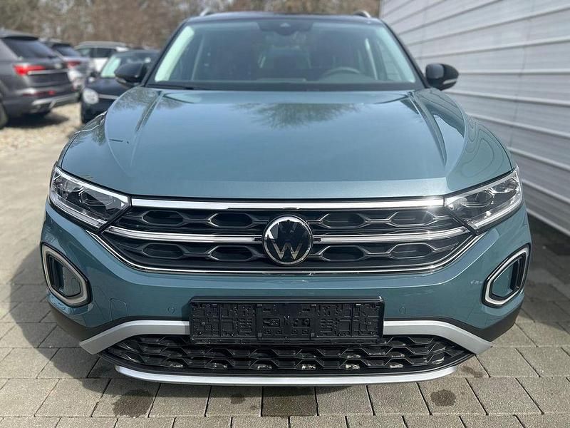 Neu VW T-Roc R 150 PS (110 kW) 2025 Grenadillschwarz metallic SUV