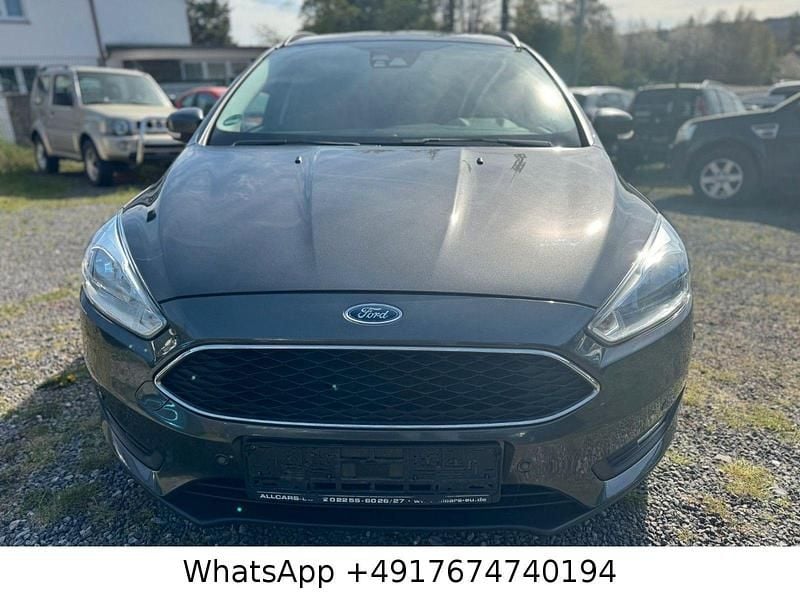Gebraucht Ford Focus Business Edition 120 PS (88 kW) 2017 Grau Kombi