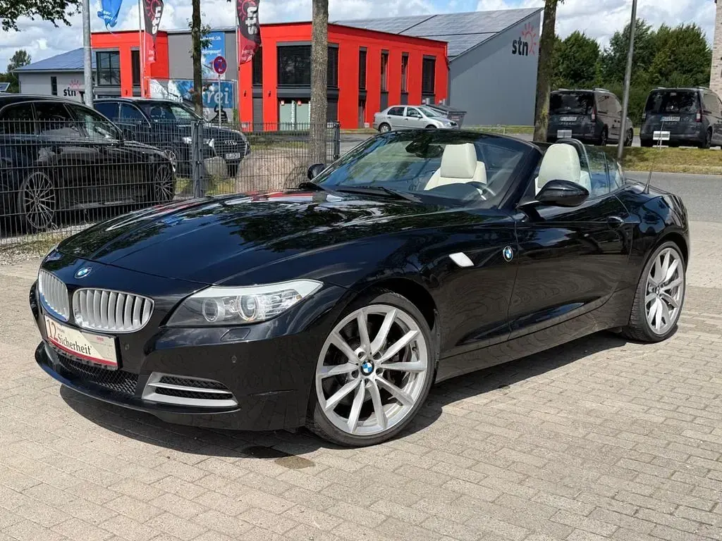 Gebraucht BMW Z4 Performance 306 PS (225 kW) 2011 Schwarz Cabrio