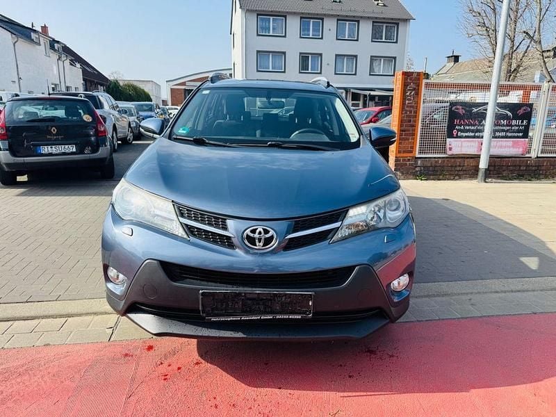 Gebraucht Toyota RAV4 Life 150 PS (110 kW) 2014 Blau SUV