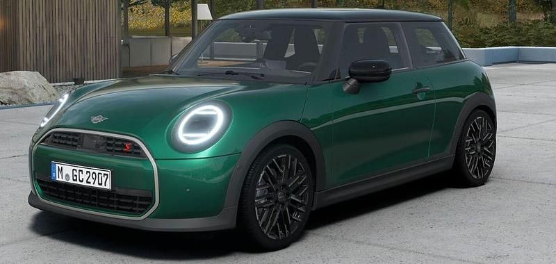 Grün Gebraucht 2024 Mini Cooper S Favoured Kleinwagen | 24.912 € (Superpreis) - Bild 1/4
