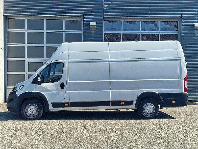 Gebraucht Opel Movano Edition 165 PS (121 kW) 2024 Weiß Van