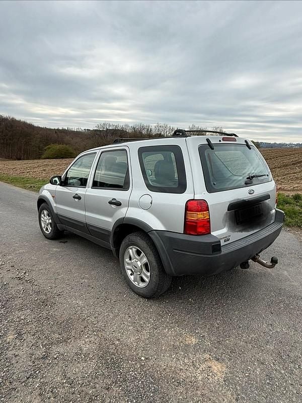 Gebraucht Ford Maverick 124 PS (91 kW) 2003 Silber SUV
