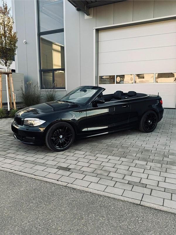 Schwarz Gebraucht 2008 BMW 125 Cabriolet Cabrio | 8.200 € (Fairer Preis) - Bild 1/4
