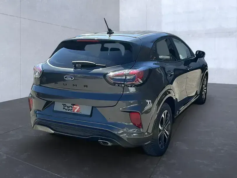 Gebraucht Ford Puma ST-Line 155 PS (114 kW) 2023 Grau SUV