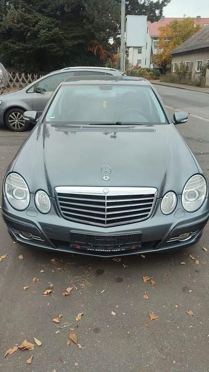 Gebraucht Mercedes E280 Avantgarde 231 PS (169 kW) 2007 Blau Limousine