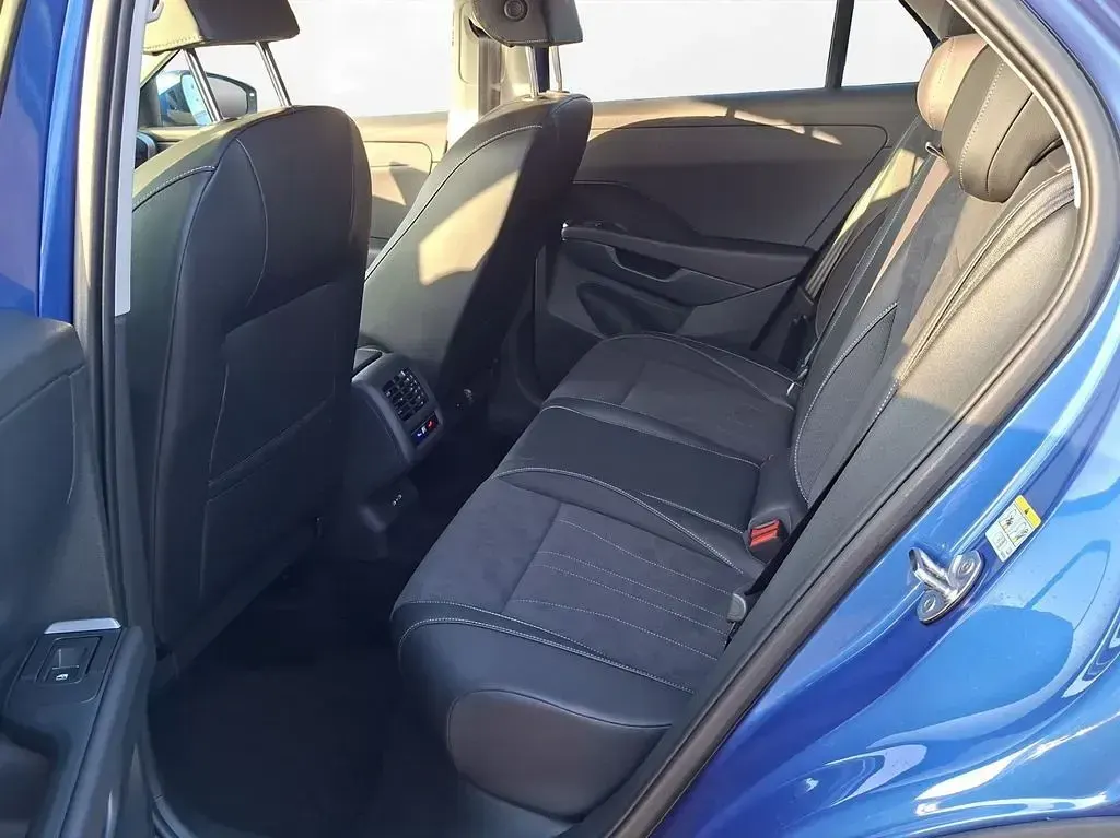 Neu VW T-Roc Style 150 PS (110 kW) 2026 Celestial blue metallic SUV