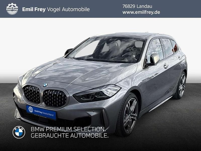 Skyscraper grau metallic Gebraucht 2022 BMW M1 Coupé | 37.770 € (Fairer Preis) - Bild 1/3