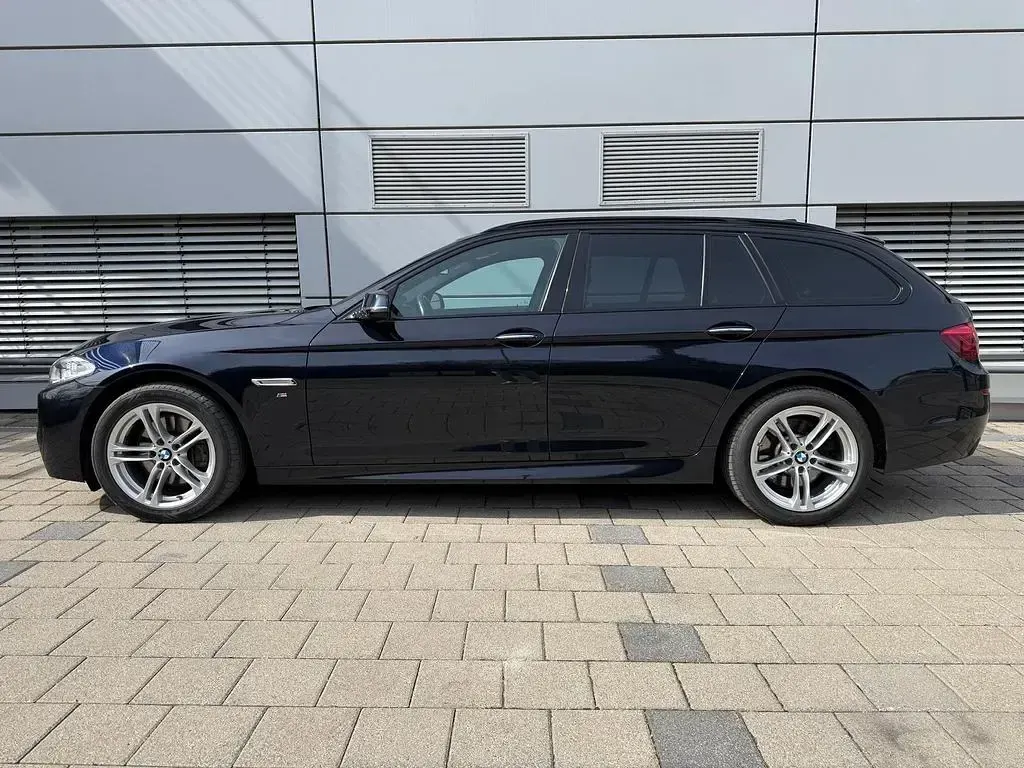 Używany BMW 530 Performance 286 KM (210 kW) 2017 Czarny Kombi