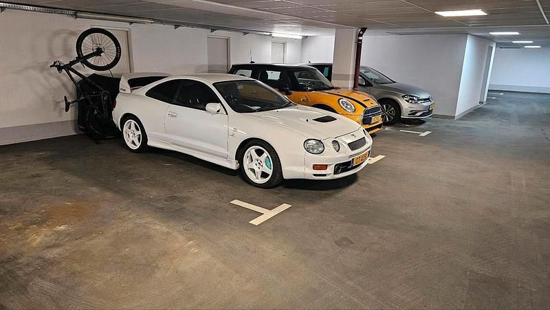 Gebraucht 2025 Toyota Celica GT Coupé | 19.000 € - Bild 1/4