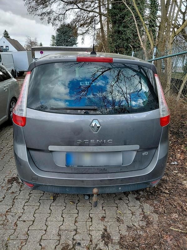 Gebraucht Renault Scénic III 110 PS (80 kW) 2010 Grau Van / Kleinbus