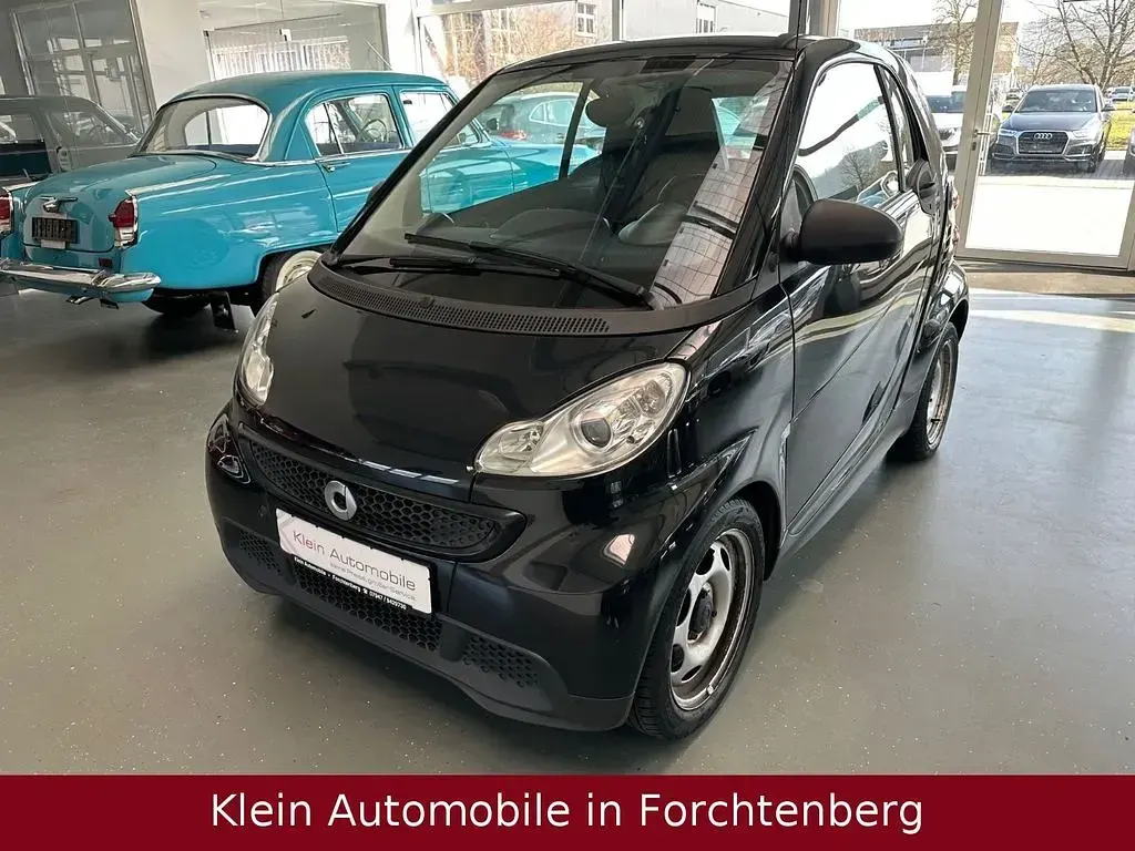 Gebraucht Smart ForTwo Coupé 61 PS (44 kW) 2013 Schwarz Coupé