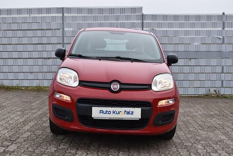 Gebraucht Fiat Panda Pop 69 PS (50 kW) 2015 Rot Kleinwagen