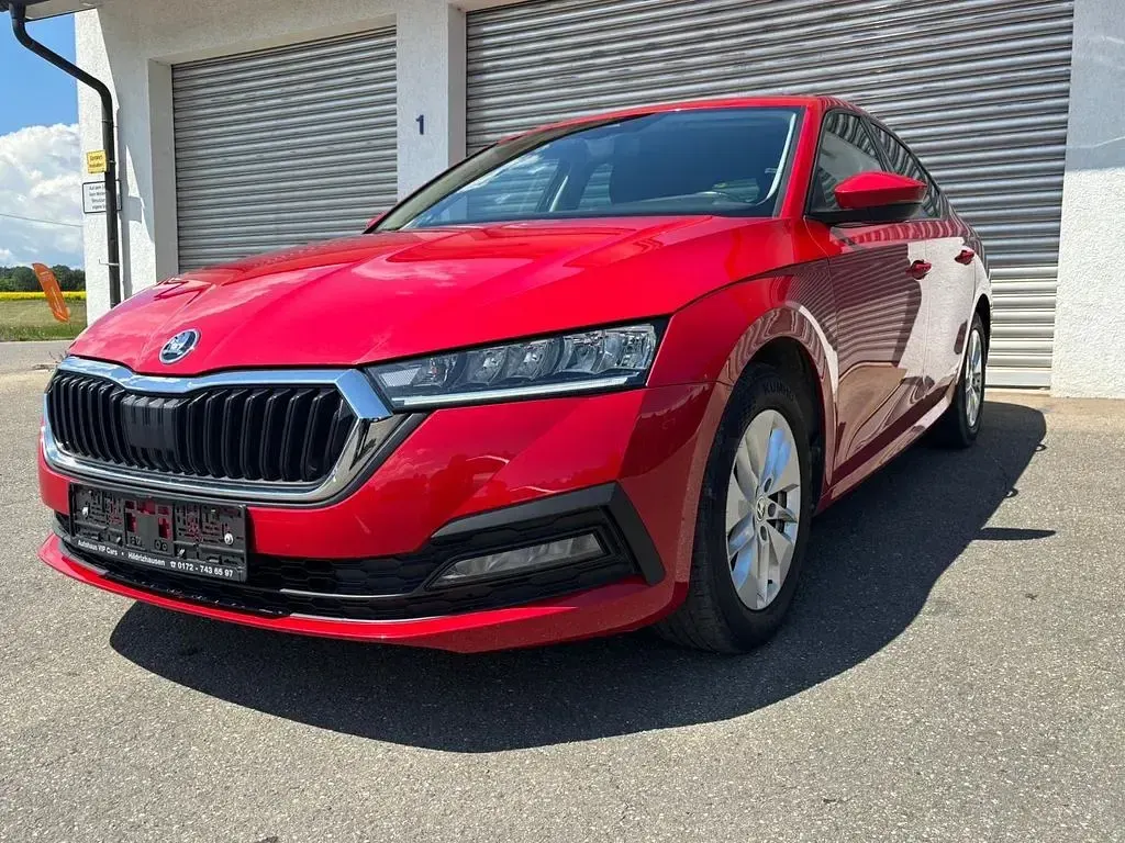 Gebraucht Skoda Octavia G-TEC 131 PS (96 kW) 2021 Rot Limousine