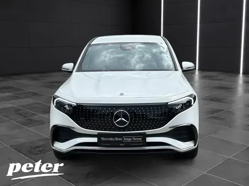 Gebraucht Mercedes EQB250+ AMG 139 kW (190 PS) 2025 Weiß SUV