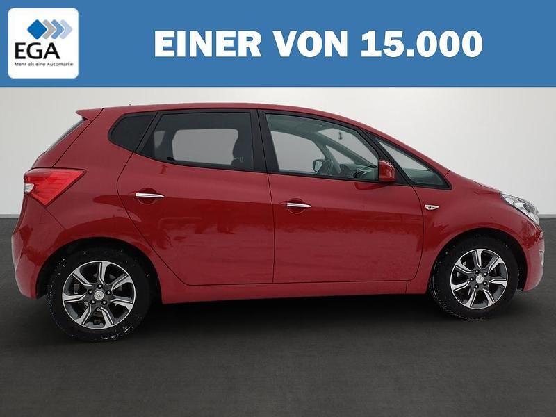 Gebraucht Hyundai ix20 Space 125 PS (91 kW) 2019 Rot metallic Kleinwagen