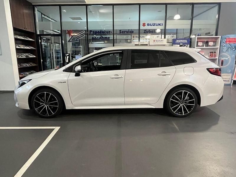 Neu Suzuki Swace Comfort+ 98 PS (72 kW) 2025 Weiß Kombi