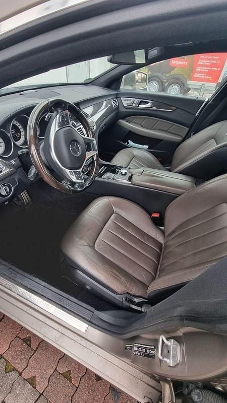 Gebraucht Mercedes CLS350 265 PS (194 kW) 2011 Beige Coupé