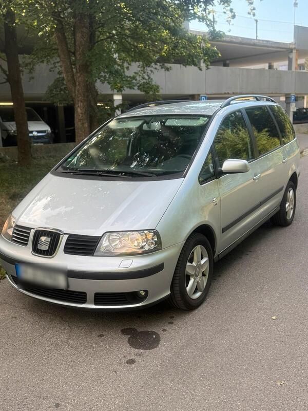 Silber Gebraucht 2006 Seat Alhambra Van / Kleinbus | 4.800 € (Etwas zu teuer) - Bild 1/4