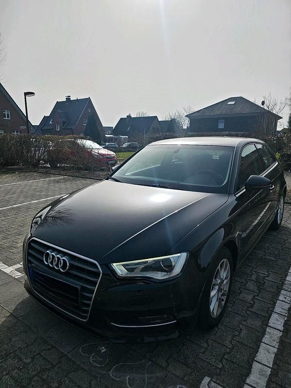 Gebraucht Audi A3 105 PS (77 kW) 2013 Schwarz Limousine