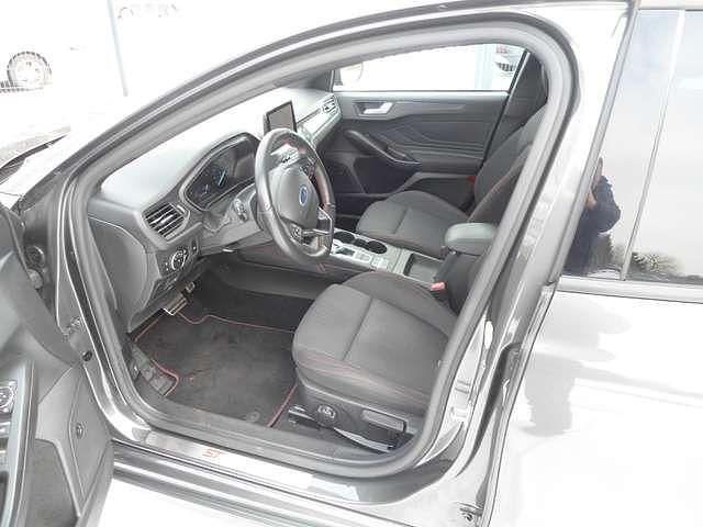 Gebraucht Ford Focus ST-Line 182 PS (133 kW) 2020 Magneticgrau Kombi