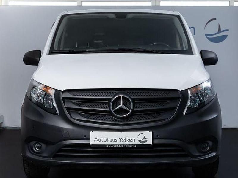 Second-hand Mercedes Vito 136 CP (100 kW) 2019 Alb Van