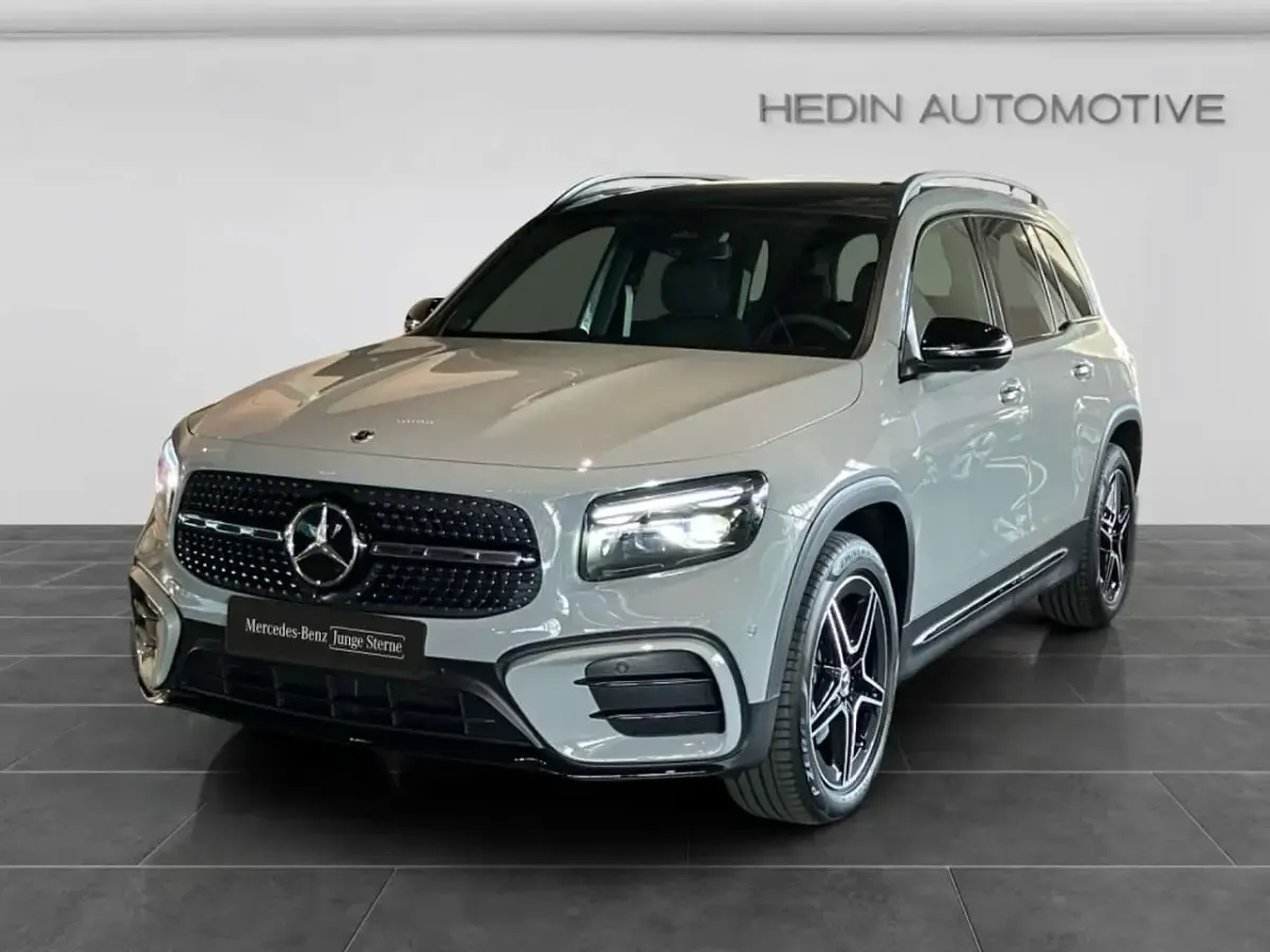 Gebraucht Mercedes GLB200 AMG 150 PS (110 kW) 2026 Grau SUV