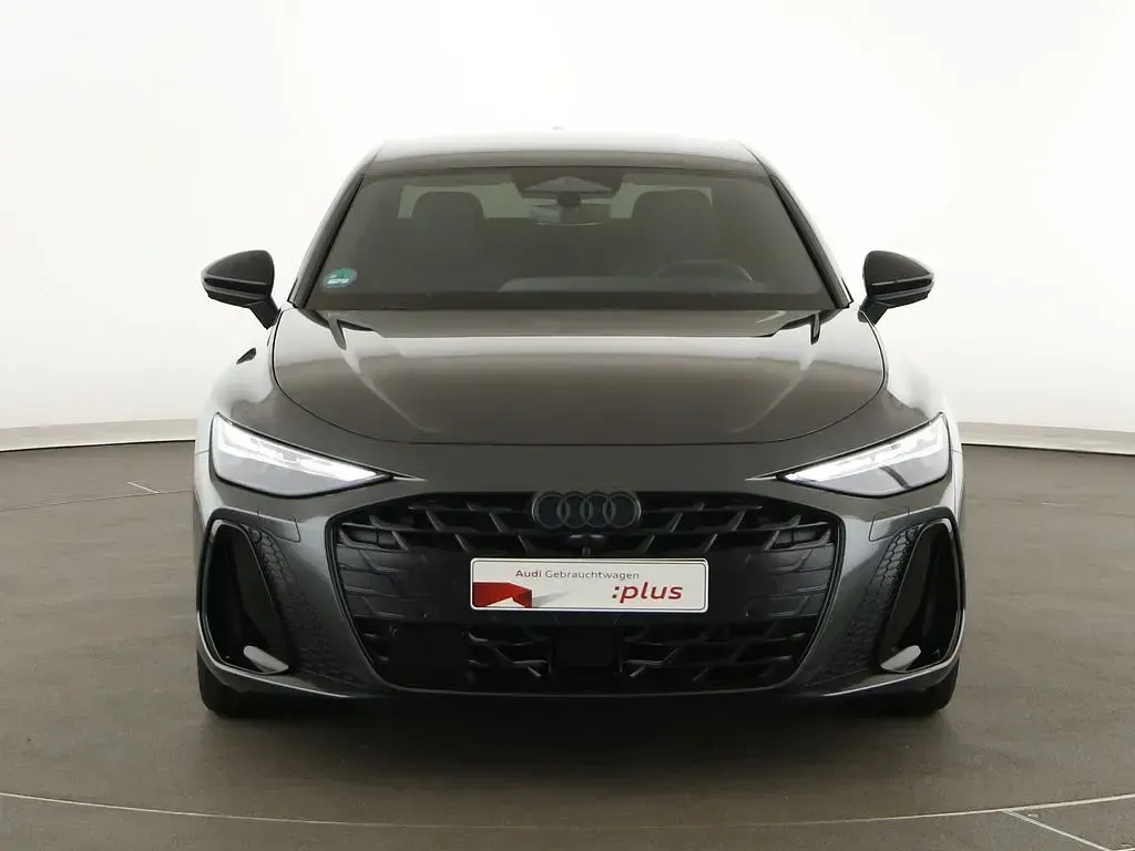 Gebraucht Audi A6 Sport 204 PS (150 kW) 2026 Grau Limousine