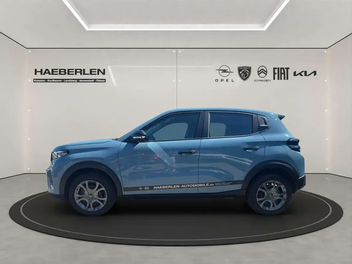 Neu Citroën e-C3 83 kW (113 PS) 2026 Blau Limousine