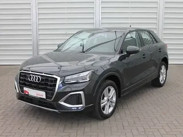 Używany Audi Q2 Advanced Plus 150 KM (110 kW) 2024 Szary SUV