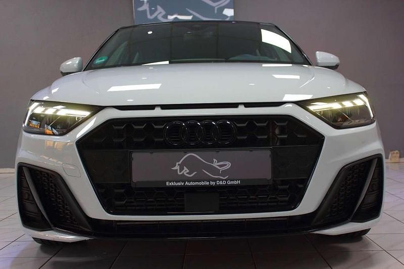 Gebraucht Audi A1 S-Line 207 PS (152 kW) 2022 Weiß Kleinwagen