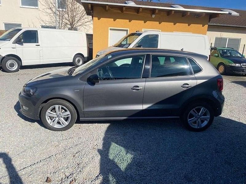 Gebraucht VW Polo Match 86 PS (63 kW) 2012 Pepper grey metallic Kleinwagen