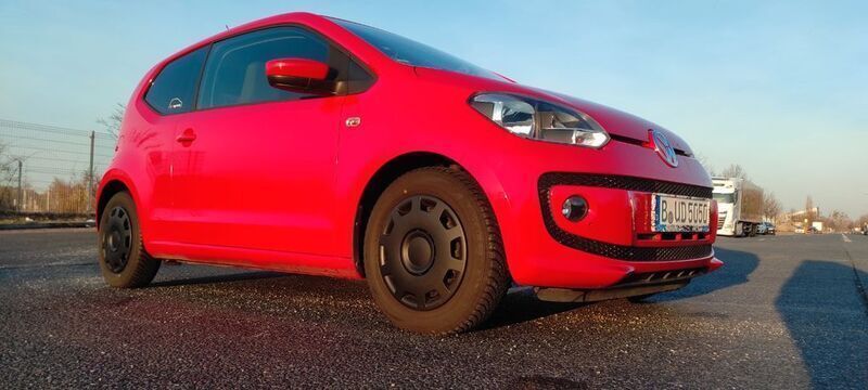 Rot Gebraucht 2013 VW up! Kleinwagen | 3.650 € (Superpreis) - Bild 1/4