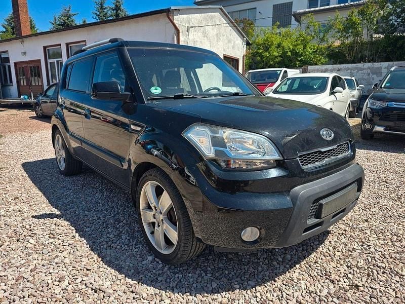 Schwarz Gebraucht 2010 Kia Soul Attract SUV | 2.500 € (Guter Preis) - Bild 1/4