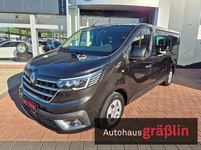 Schwarz Gebraucht 2021 Renault Trafic Life Van | 27.900 € (Fairer Preis) - Bild 1/3
