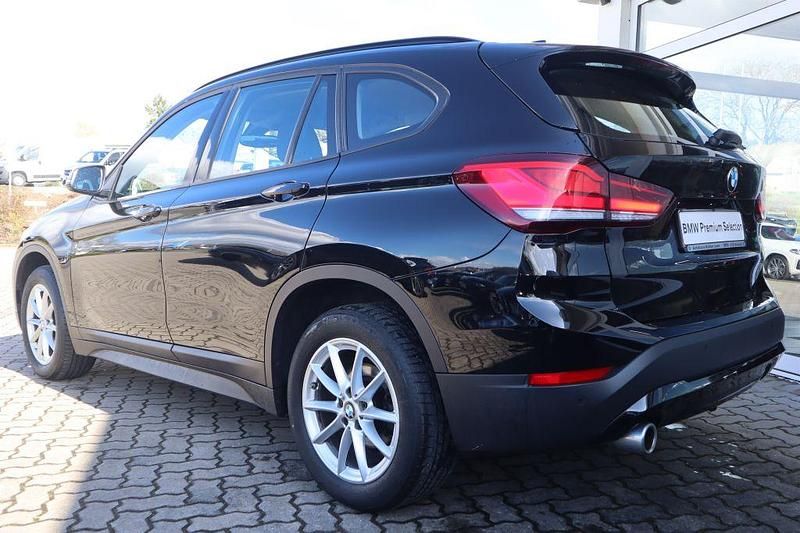 Gebraucht BMW X1 Advantage 140 PS (102 kW) 2022 Schwarz ii SUV