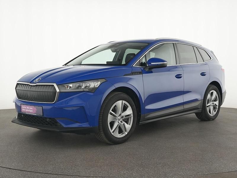 Energy blau Gebraucht 2023 Skoda Enyaq iV Loft SUV | 33.335 € (Superpreis) - Bild 1/4