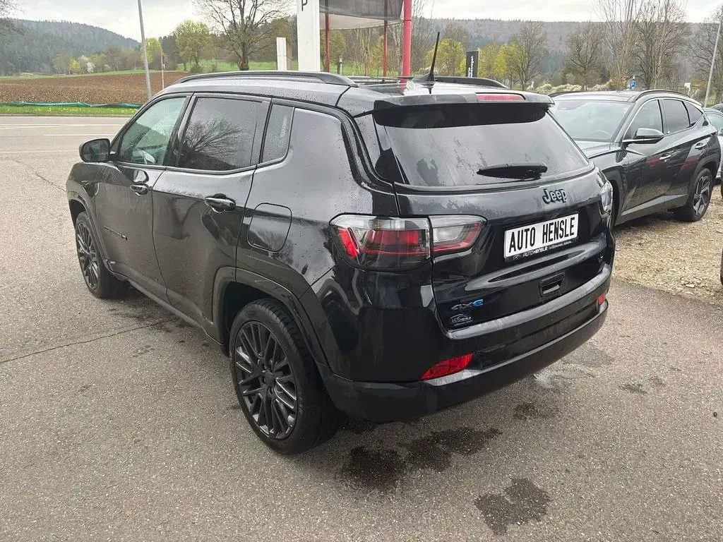 Gebraucht Jeep Compass 241 PS (177 kW) 2022 Schwarz SUV