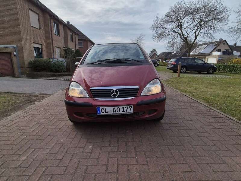 Gebraucht 2000 Mercedes A160 Avantgarde Limousine | 1.200 € (Fairer Preis) - Bild 1/4