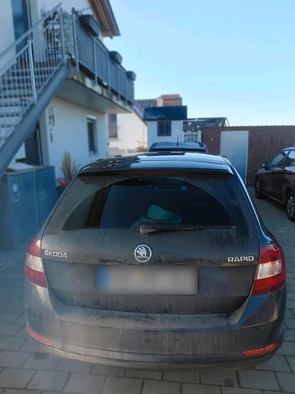 Gebraucht Skoda Rapid 86 PS (63 kW) 2015 Blau Kleinwagen