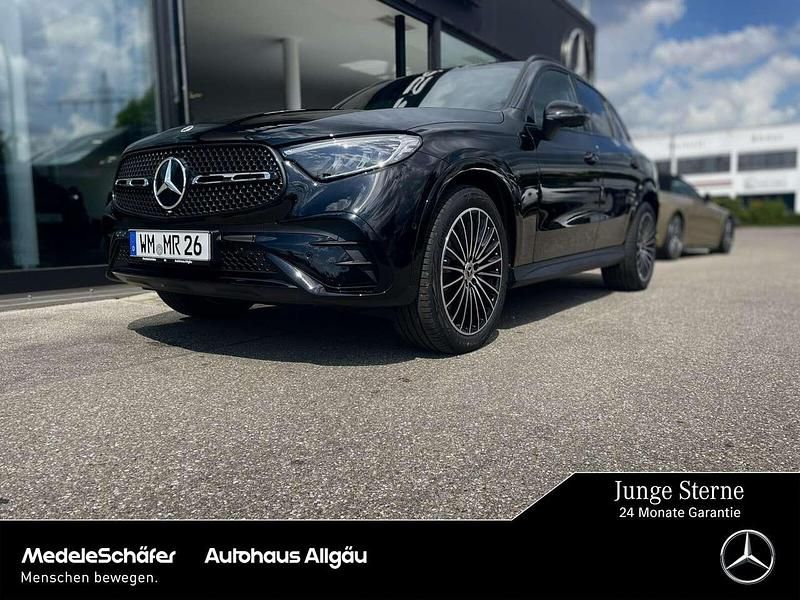 Obsidianschwarz Gebraucht 2025 Mercedes GLC220 AMG SUV | 63.990 € (Superpreis) - Bild 1/4