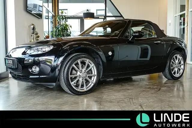 Second-hand Mazda MX5 126 CP (92 kW) 2008 Negru Cabrio