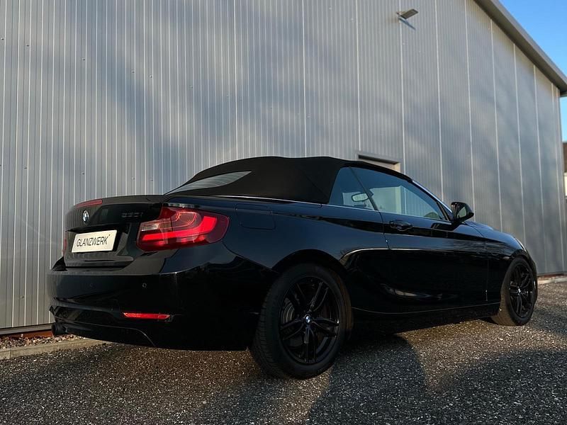 Gebraucht BMW 230 Advantage 252 PS (185 kW) 2016 Schwarz Cabrio