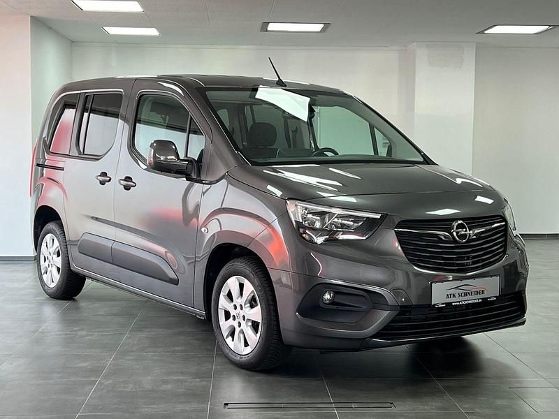 Grau Gebraucht 2021 Opel Combo Life Elegance Van / Kleinbus | 16.799 € (Fairer Preis) - Bild 1/4