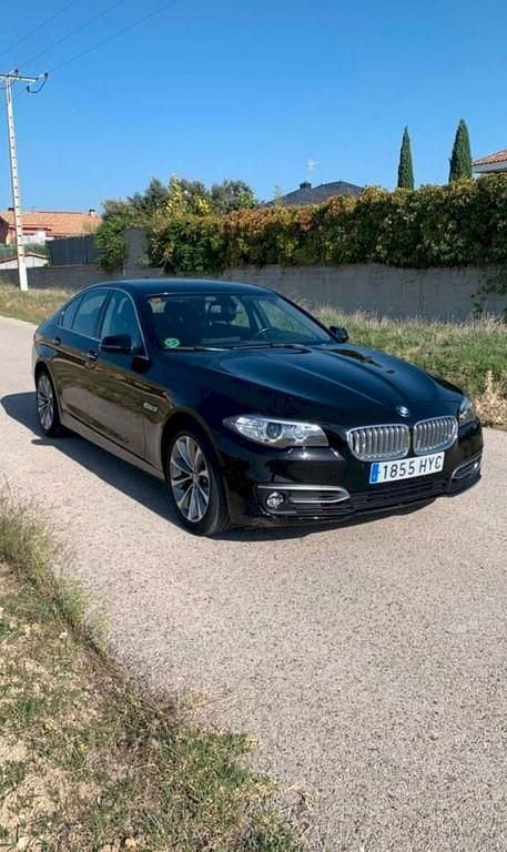 Gebraucht BMW 520 184 PS (135 kW) 2014 Schwarz Limousine