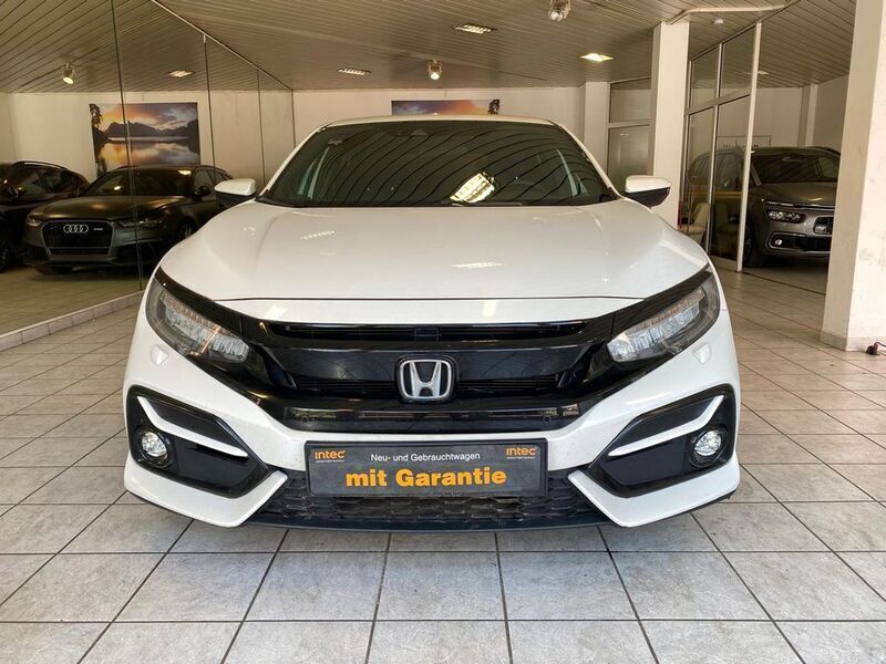 Gebraucht Honda Civic Elegance 126 PS (92 kW) 2021 Weiß Limousine