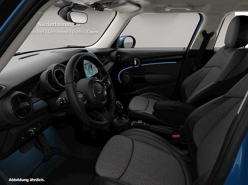 Gebraucht Mini ONE 102 PS (75 kW) 2022 Blau Kleinwagen