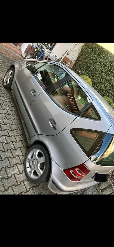 Gebraucht Mercedes A170 90 PS (66 kW) 2001 Silber Kleinwagen